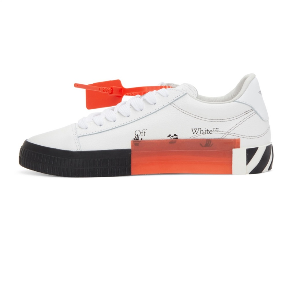 Off-White🛑SOLD🛑Leather White & Black Vulcanized